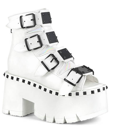 DEMONIA Cult — Sandales gothiques montantes à plateforme et brides cloutées – Blanc