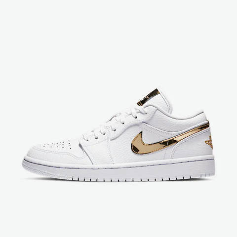 Nike — Air Jordan 1 Low SE