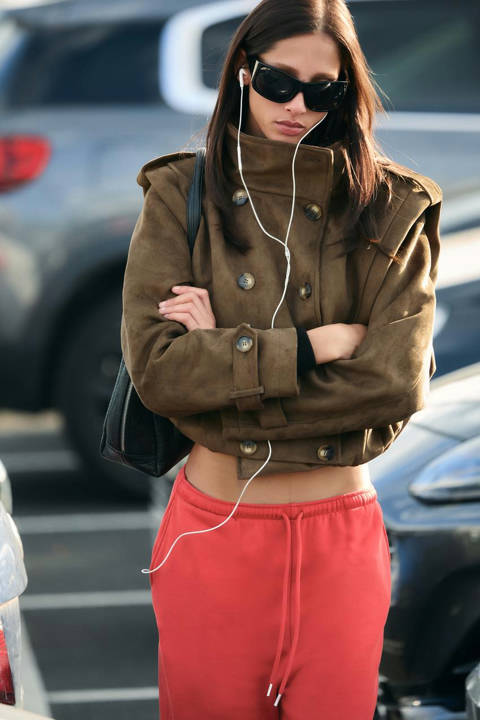 Zara — Trench court plis effet daim
