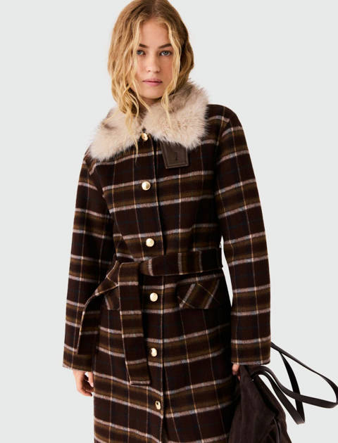 Maje — Manteau long et col fausse fourrure – Marron fonce