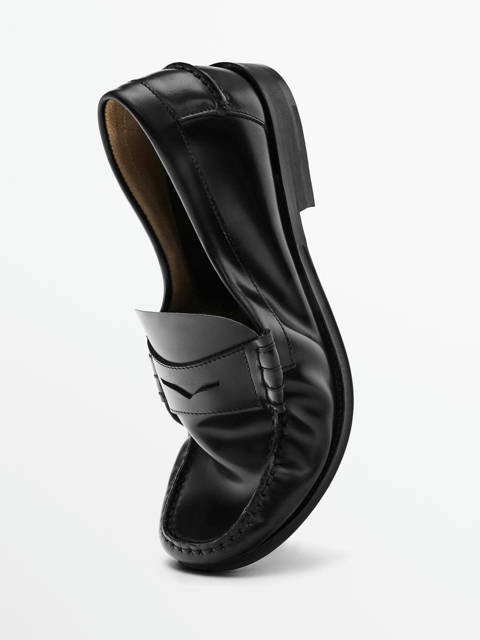 Massimo Dutti — Mocassins cuir patte décorative