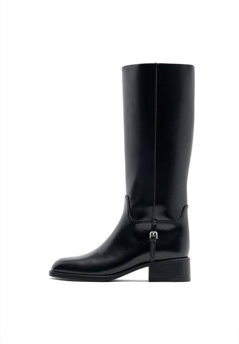 Massimo Dutti — Bottes hautes plates en cuir avec boucle latérale