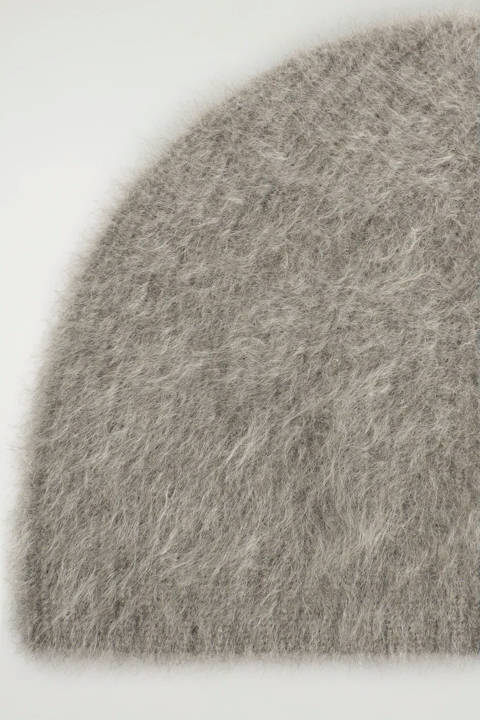 COS — Bonnet en pur cachemire brossé
