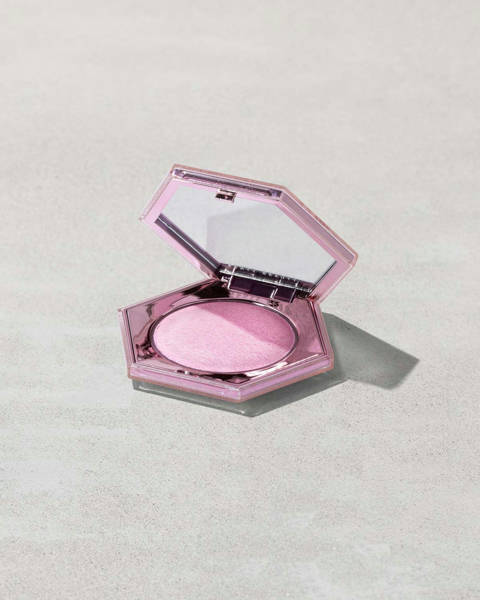 Fenty Beauty — Diamond Bomb All-Over Diamond Veil — Lavender Luv'r