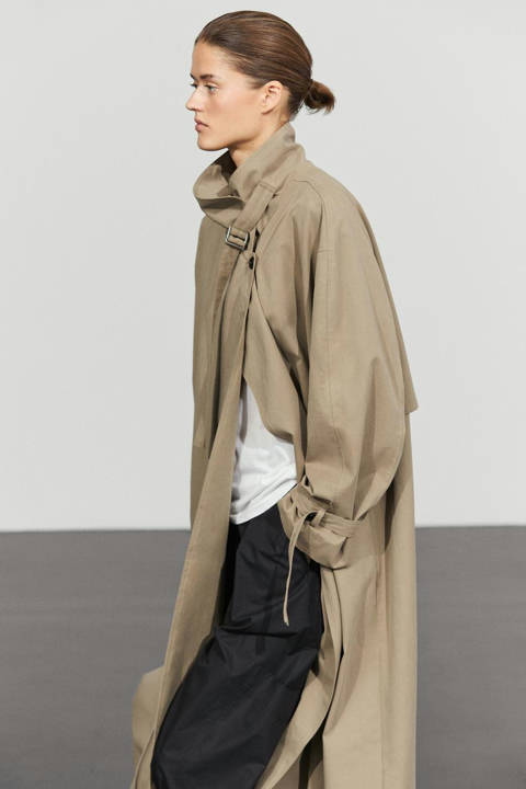 Massimo Dutti — Trench long à détail boucle