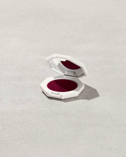 Fenty Beauty — Cheeks Out Freestyle Cream Blush — Raisin Standardz