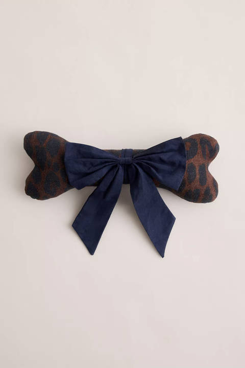 Anthropologie — Jouet pour chien os léopard Damson Madder