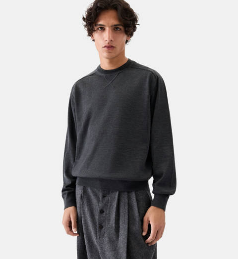 Jacquemus — Le Sweater Brodé