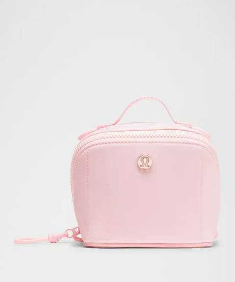 Lululemon — Open-Flat Toiletry Bag Small