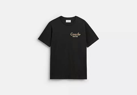 Coach — Coach T-shirt New Year Coach Snake Script en Coton Biologique