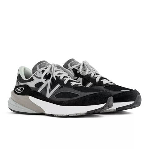 New Balance — Made in USA 990v6