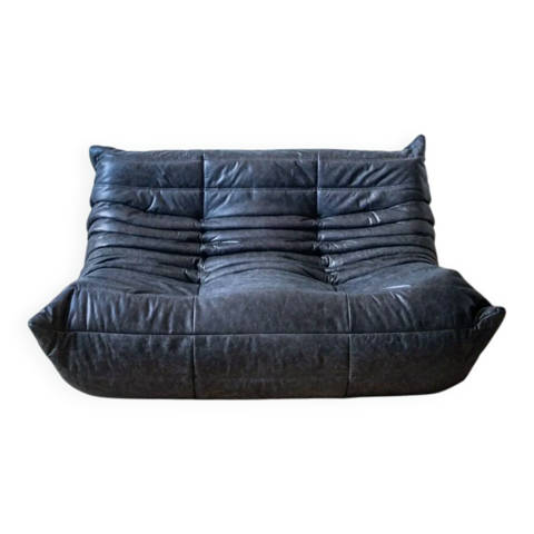 Selency — Canapé Togo 3 places en cuir noir attribué à Michel Ducaroy pour Ligne Roset