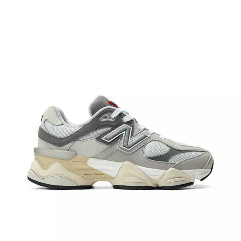 New Balance — 9060 Lace