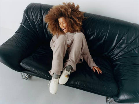 Zara — Pantalon à jambes larges soft touch