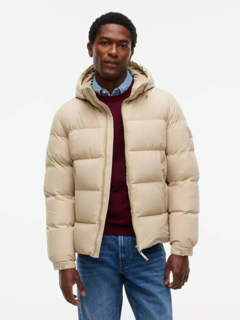 Tommy Hilfiger — Doudoune en duvet à capuche et écusson logo